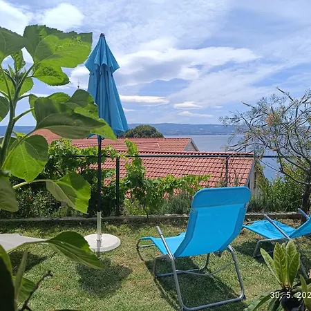 Leonica Apartament